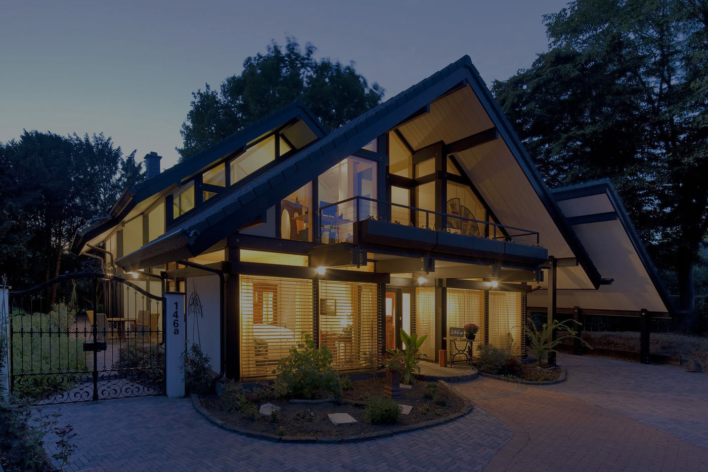 Azffi Builders